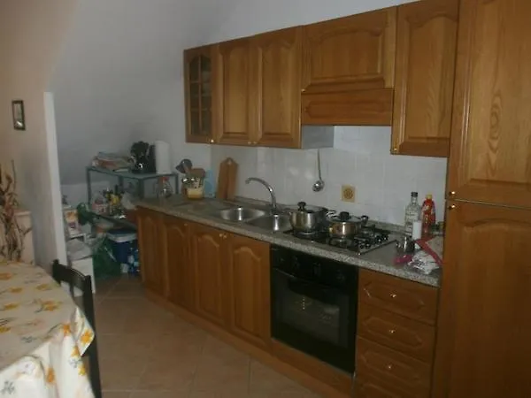 Residenza Li Fureddi סאן תאודורו