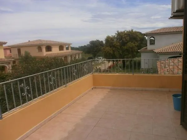 Residenza Li Fureddi דירה
